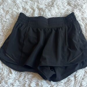 black lulu shorts